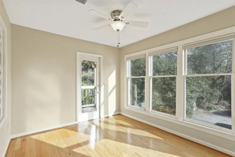 409 Abingdon Way, Sandy Springs, Georgia 30328, 2 Bedrooms Bedrooms, ,2 BathroomsBathrooms,Residential,Sold,409 Abingdon Way,6653846
