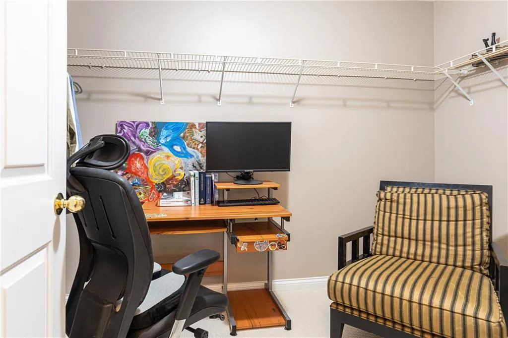 211 Colonial Homes Drive Nw Unit 2508, Atlanta, Georgia 30309, 2 Bedrooms Bedrooms, ,2 BathroomsBathrooms,Residential,For Sale,211 Colonial Homes Drive Nw Unit 2508,7566839