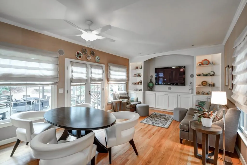 140 Bayvale Court, Sandy Springs, Georgia 30328, 5 Bedrooms Bedrooms, ,5 BathroomsBathrooms,Residential,Sold,140 Bayvale Court,5966056