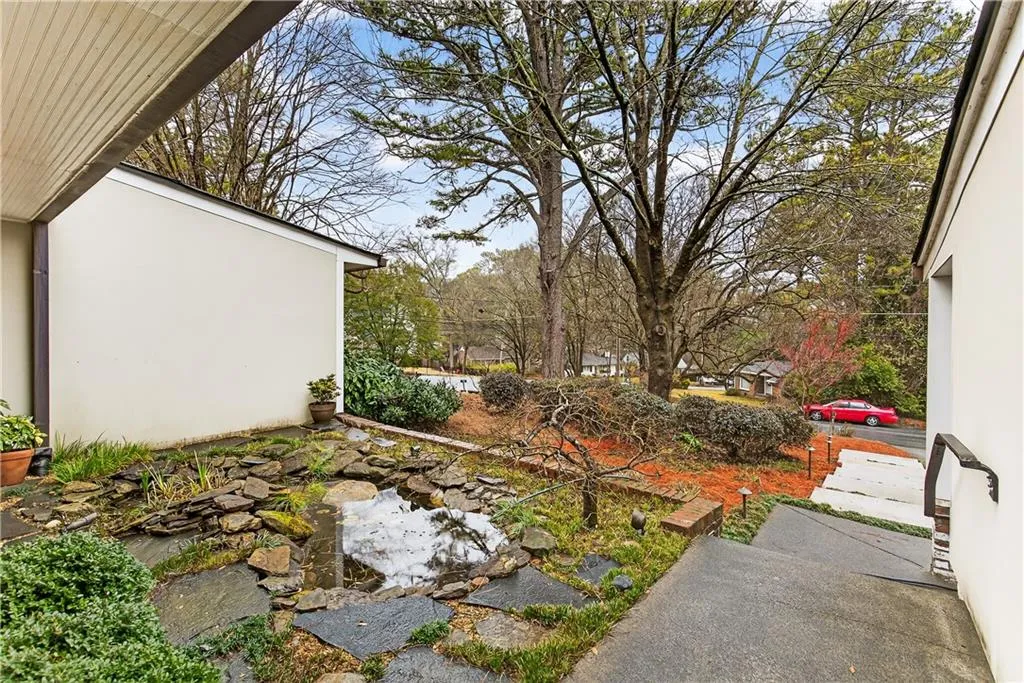 903 Cardova Drive Ne, Atlanta, Georgia 30324, 3 Bedrooms Bedrooms, 0 ,2 BathroomsBathrooms,Residential,Sold,903 Cardova Drive Ne,7717569