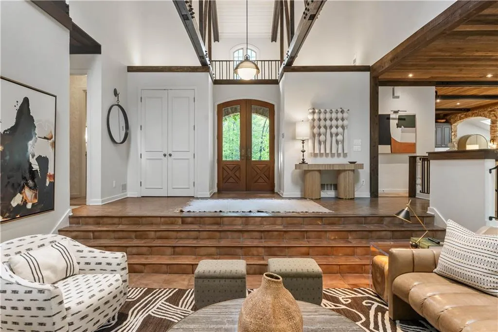 5865 Winterthur Drive Nw, Sandy Springs, Georgia 30328, 4 Bedrooms Bedrooms, ,3 BathroomsBathrooms,Residential,Sold,5865 Winterthur Drive Nw,7369936