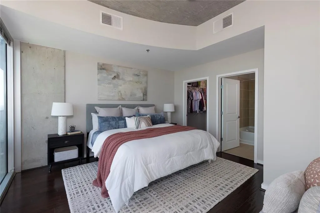 3324 Peachtree Road Ne Unit 2611, Atlanta, Georgia 30326, 1 Bedroom Bedrooms, 0 ,1 BathroomBathrooms,Residential,For Sale,3324 Peachtree Road Ne Unit 2611,7739967