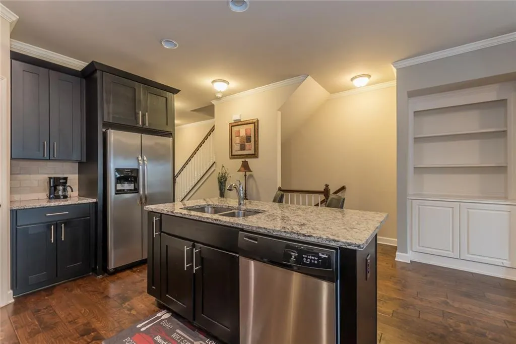 7305 Glisten Avenue, Atlanta, Georgia 30328, 3 Bedrooms Bedrooms, ,3 BathroomsBathrooms,Residential,Sold,7305 Glisten Avenue,6792196