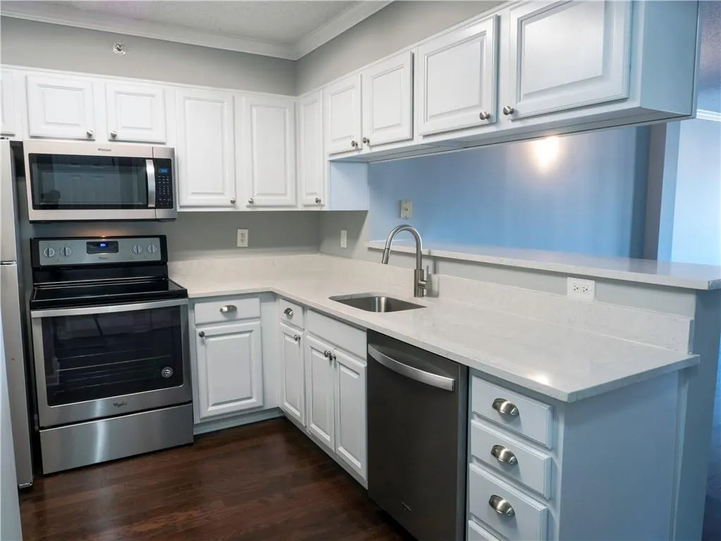 795 Hammond Drive Unit 801, Atlanta, Georgia 30328, 2 Bedrooms Bedrooms, ,1 BathroomBathrooms,Residential,Sold,795 Hammond Drive Unit 801,6523278