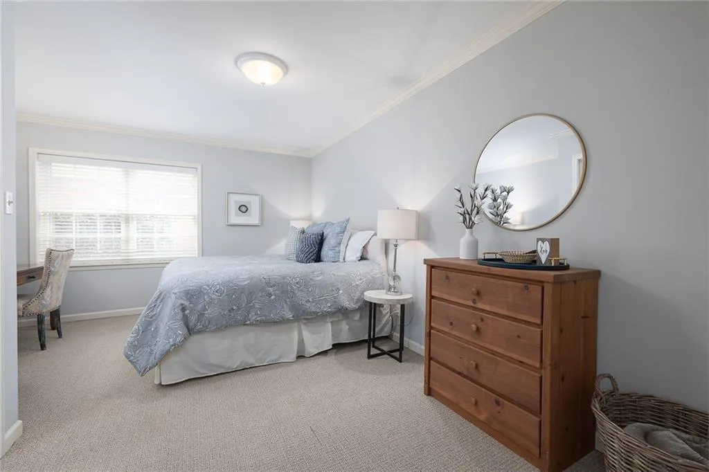 890 Edgewater Trail, Sandy Springs, Georgia 30328, 4 Bedrooms Bedrooms, ,3 BathroomsBathrooms,Residential,Sold,890 Edgewater Trail,7044438