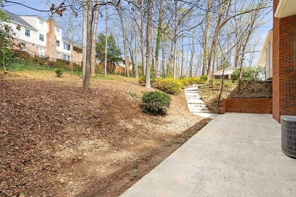 24 Brandon Ridge Drive, Sandy Springs, Georgia 30328, 4 Bedrooms Bedrooms, ,2 BathroomsBathrooms,Residential,Sold,24 Brandon Ridge Drive,7024082