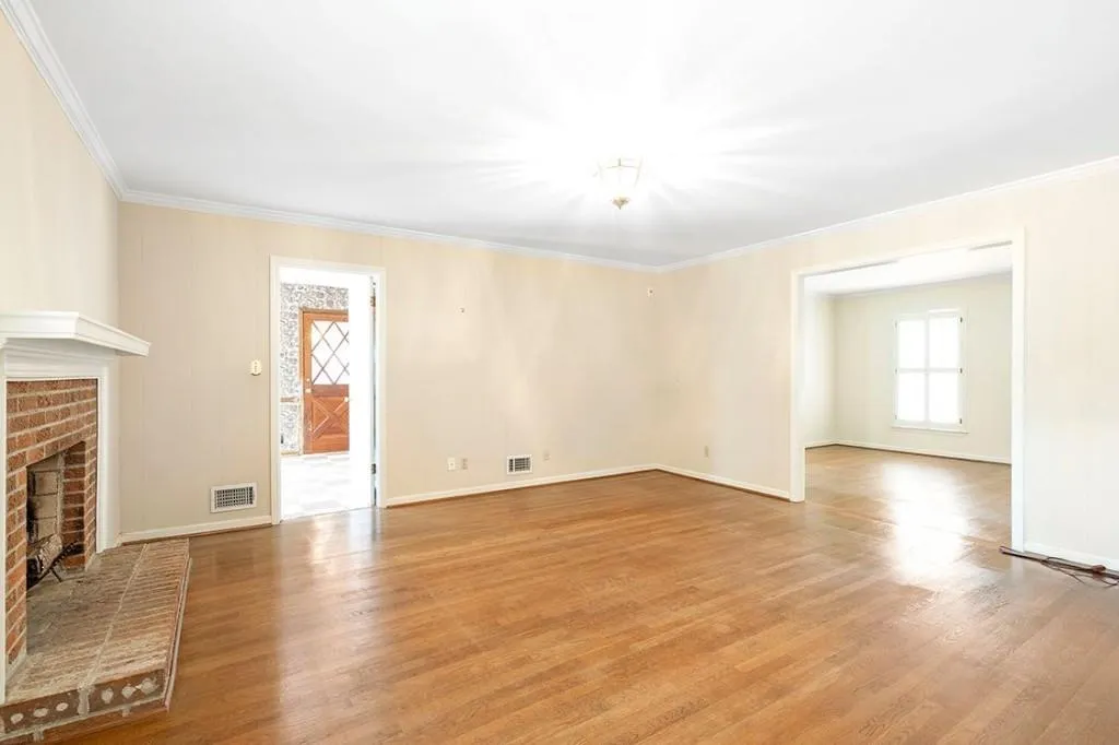 24 Brandon Ridge Drive, Sandy Springs, Georgia 30328, 4 Bedrooms Bedrooms, ,2 BathroomsBathrooms,Residential,Sold,24 Brandon Ridge Drive,7024082