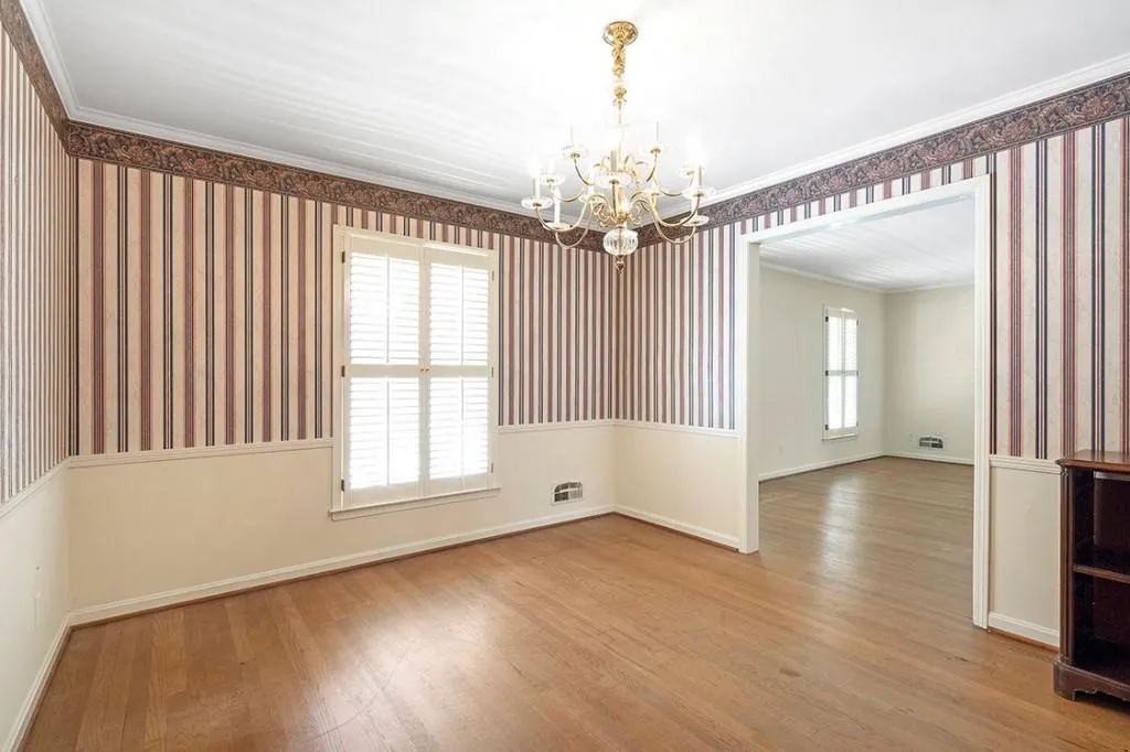 24 Brandon Ridge Drive, Sandy Springs, Georgia 30328, 4 Bedrooms Bedrooms, ,2 BathroomsBathrooms,Residential,Sold,24 Brandon Ridge Drive,7024082