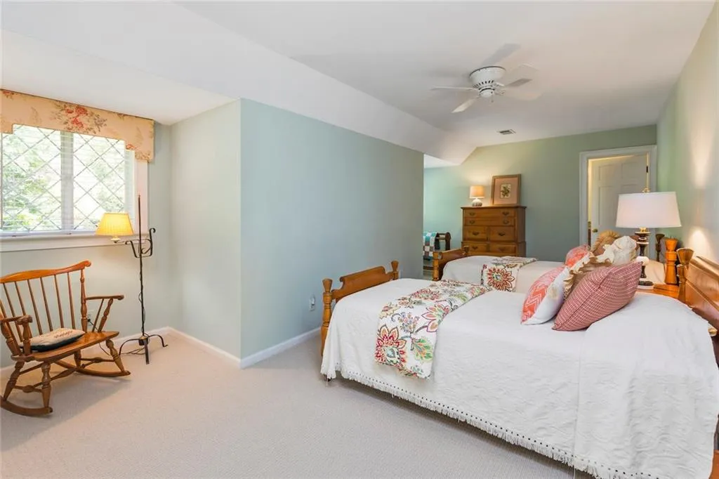 4770 Powers Ferry Road, Sandy Springs, Georgia 30327, 5 Bedrooms Bedrooms, ,4 BathroomsBathrooms,Residential,Sold,4770 Powers Ferry Road,5861163