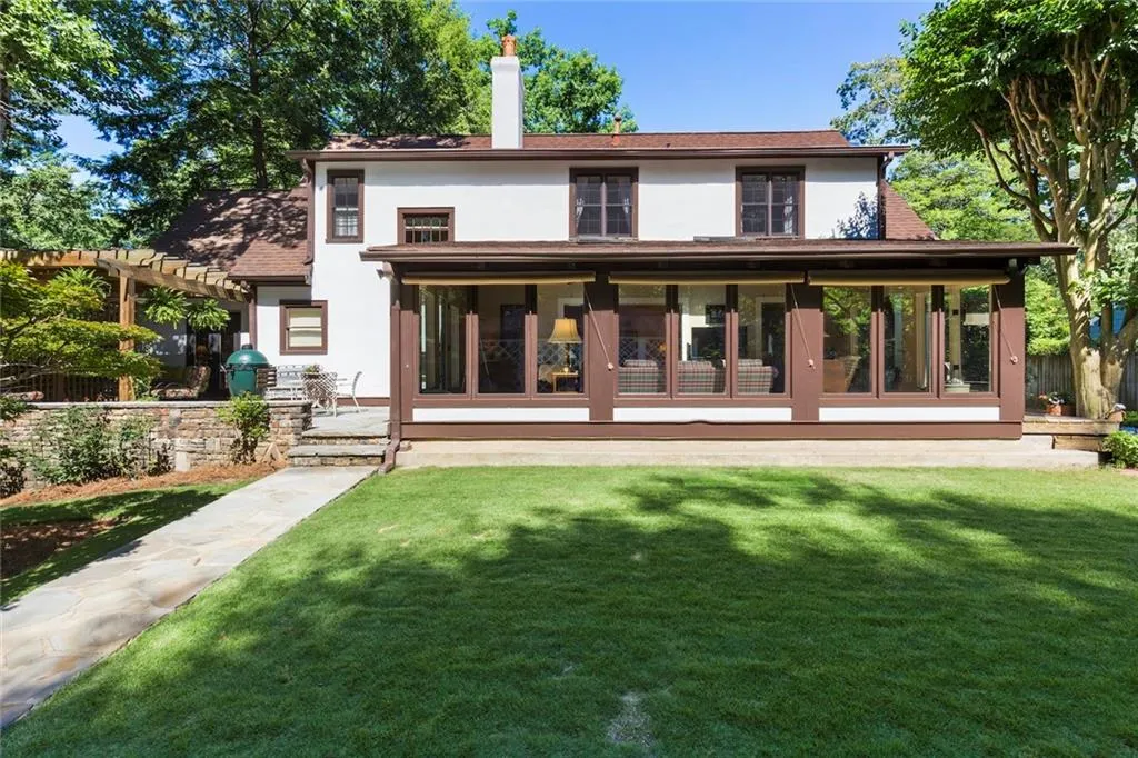 4770 Powers Ferry Road, Sandy Springs, Georgia 30327, 5 Bedrooms Bedrooms, ,4 BathroomsBathrooms,Residential,Sold,4770 Powers Ferry Road,5861163