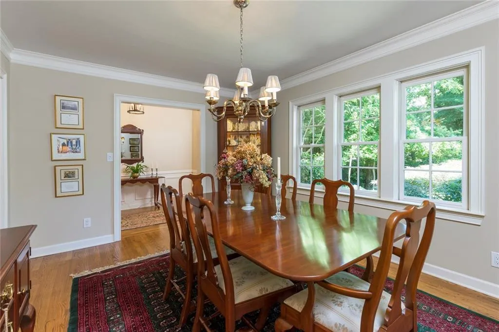 4770 Powers Ferry Road, Sandy Springs, Georgia 30327, 5 Bedrooms Bedrooms, ,4 BathroomsBathrooms,Residential,Sold,4770 Powers Ferry Road,5861163