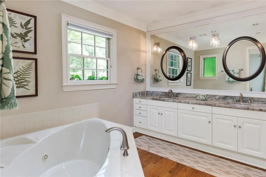 4770 Powers Ferry Road, Sandy Springs, Georgia 30327, 5 Bedrooms Bedrooms, ,4 BathroomsBathrooms,Residential,Sold,4770 Powers Ferry Road,5861163