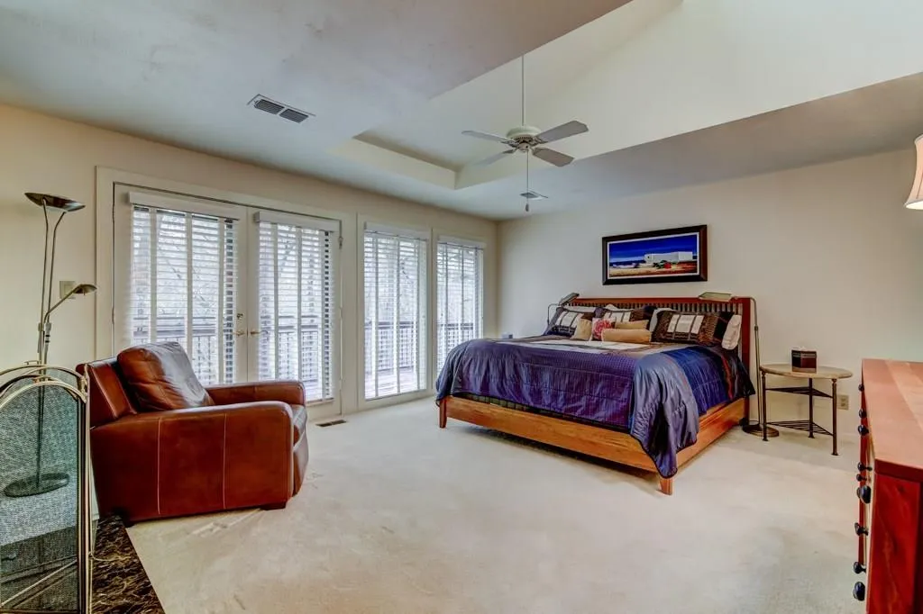 220 River Court Parkway, Sandy Springs, Georgia 30328, 4 Bedrooms Bedrooms, ,5 BathroomsBathrooms,Residential,Sold,220 River Court Parkway,5983628