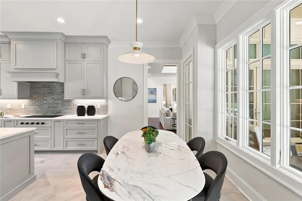 5310 Northland Drive Ne, Sandy Springs, Georgia 30342, 6 Bedrooms Bedrooms, 0 ,6 BathroomsBathrooms,Residential,For Sale,5310 Northland Drive Ne,7844673