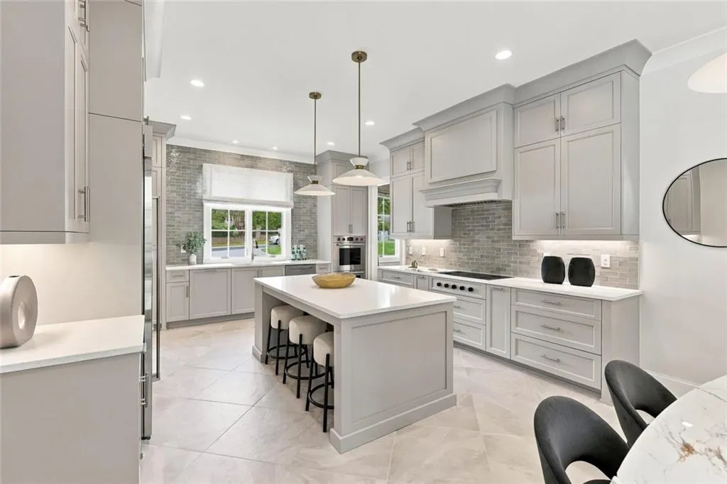 5310 Northland Drive Ne, Sandy Springs, Georgia 30342, 6 Bedrooms Bedrooms, 0 ,6 BathroomsBathrooms,Residential,For Sale,5310 Northland Drive Ne,7844673