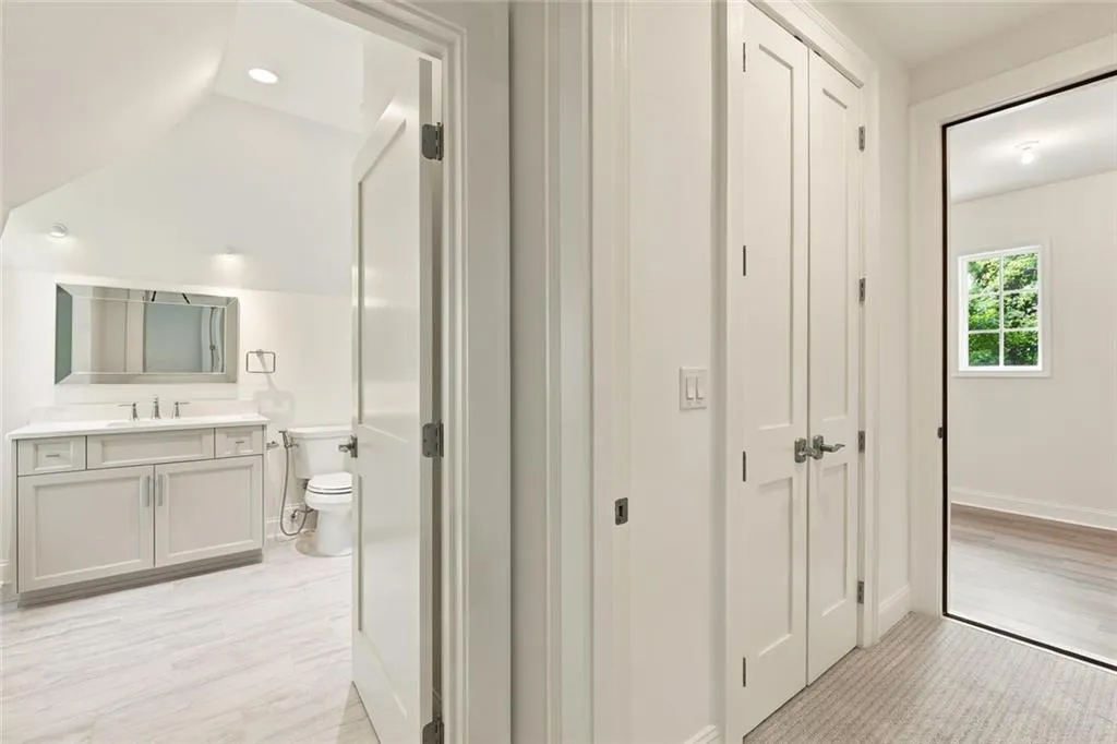 5310 Northland Drive Ne, Sandy Springs, Georgia 30342, 6 Bedrooms Bedrooms, 0 ,6 BathroomsBathrooms,Residential,For Sale,5310 Northland Drive Ne,7844673
