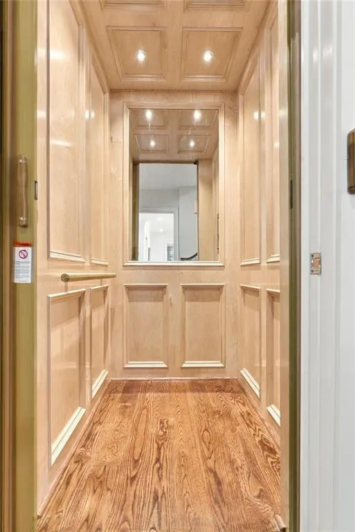 Elevator serving all 3 levels