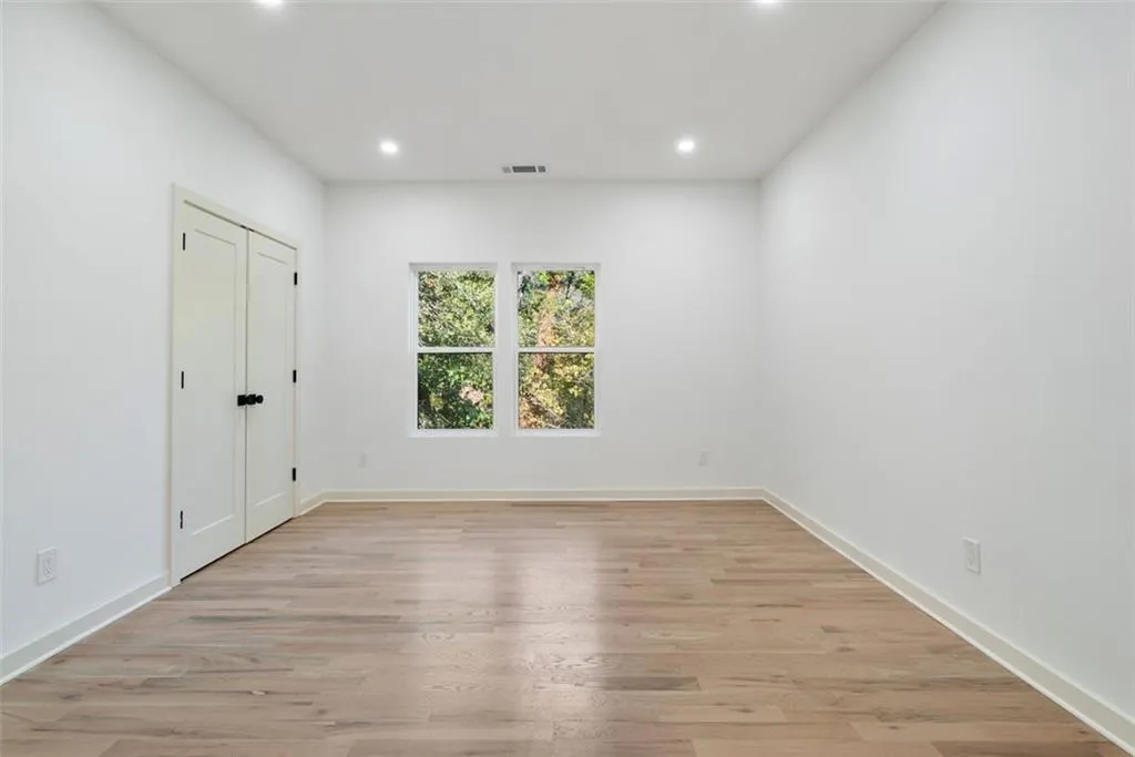 1695 North Avenue Nw, Atlanta, Georgia 30318, 4 Bedrooms Bedrooms, ,3 BathroomsBathrooms,Residential,For Sale,1695 North Avenue Nw,7480294