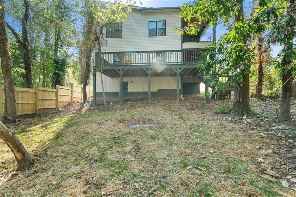 1695 North Avenue Nw, Atlanta, Georgia 30318, 4 Bedrooms Bedrooms, ,3 BathroomsBathrooms,Residential,For Sale,1695 North Avenue Nw,7480294