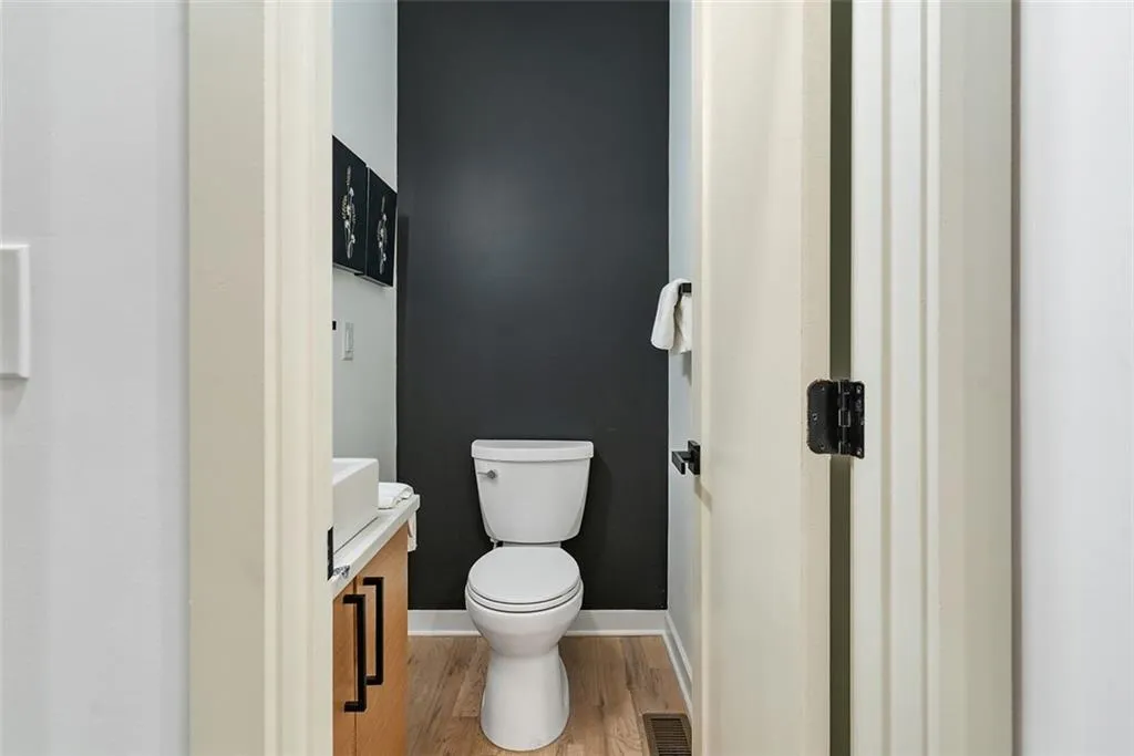 1695 North Avenue Nw, Atlanta, Georgia 30318, 4 Bedrooms Bedrooms, ,3 BathroomsBathrooms,Residential,For Sale,1695 North Avenue Nw,7480294