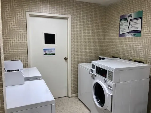 475 Mount Vernon Highway Ne Unit C-133, Atlanta, Georgia 30328, 2 Bedrooms Bedrooms, ,2 BathroomsBathrooms,Residential,Sold,475 Mount Vernon Highway Ne Unit C-133,5973848