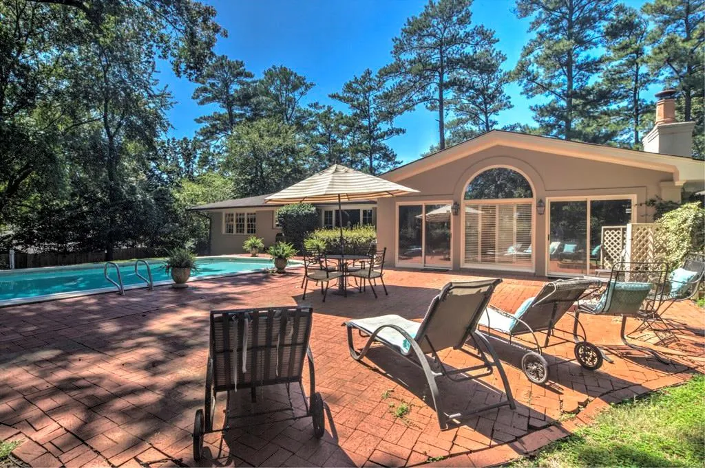 2731 Ridgewood Road Nw, Atlanta, Georgia 30327, 4 Bedrooms Bedrooms, ,3 BathroomsBathrooms,Residential,Sold,2731 Ridgewood Road Nw,5952646