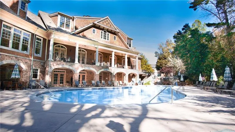 200 River Vista Drive Unit 118, Atlanta, Georgia 30339, 2 Bedrooms Bedrooms, ,2 BathroomsBathrooms,Residential,Sold,200 River Vista Drive Unit 118,6645860