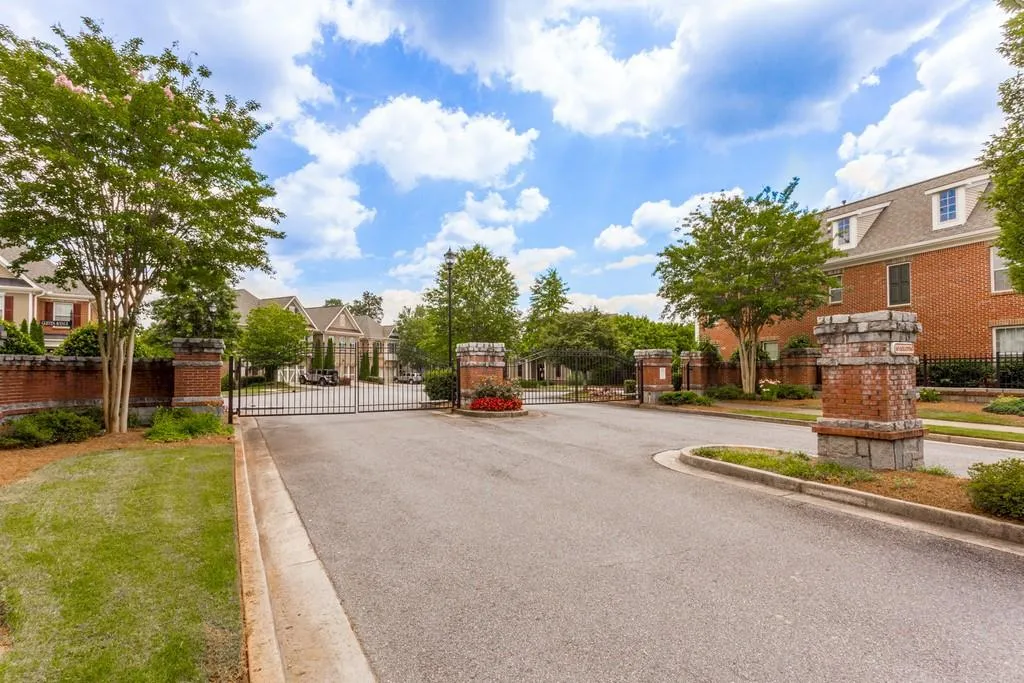 7970 Highland Bluff Ne, Atlanta, Georgia 30328, 3 Bedrooms Bedrooms, ,3 BathroomsBathrooms,Residential,Sold,7970 Highland Bluff Ne,6733045 7970 Highland Bluff Ne, Atlanta, Georgia 30328, 3 Bedrooms Bedrooms, ,3 BathroomsBathrooms,Residential,Sold,7970 Highland Bluff Ne,6733045