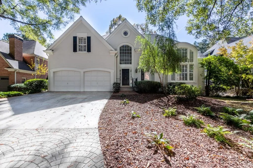 215 Woodchase Close Ne, Sandy Springs, Georgia 30319, 4 Bedrooms Bedrooms, ,4 BathroomsBathrooms,Residential,Sold,215 Woodchase Close Ne,6797364