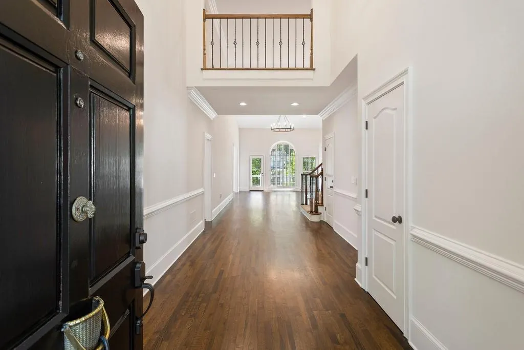 215 Woodchase Close Ne, Sandy Springs, Georgia 30319, 4 Bedrooms Bedrooms, ,4 BathroomsBathrooms,Residential,Sold,215 Woodchase Close Ne,6797364