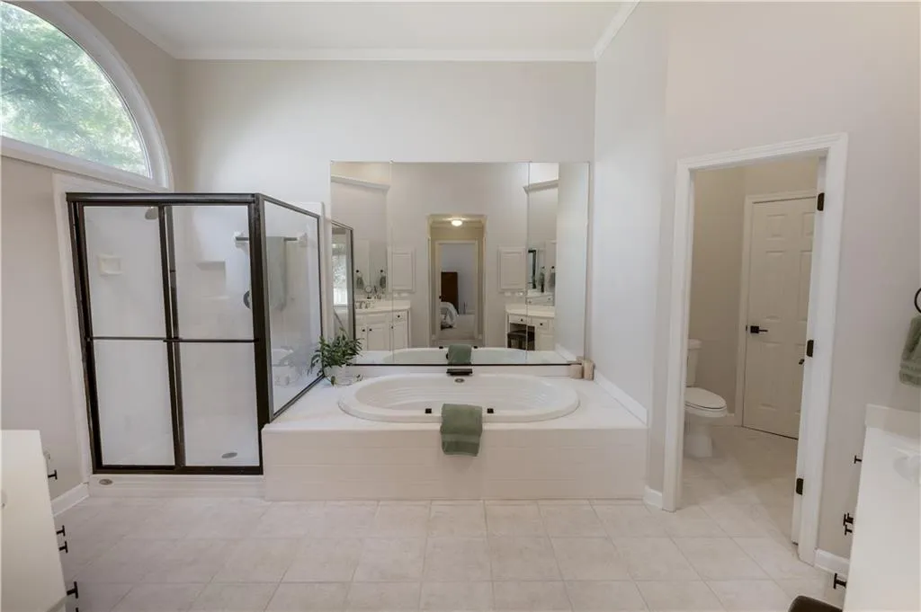 5710 Cameron Hall Place, Sandy Springs, Georgia 30328, 5 Bedrooms Bedrooms, ,3 BathroomsBathrooms,Residential,For Sale,5710 Cameron Hall Place,7626920