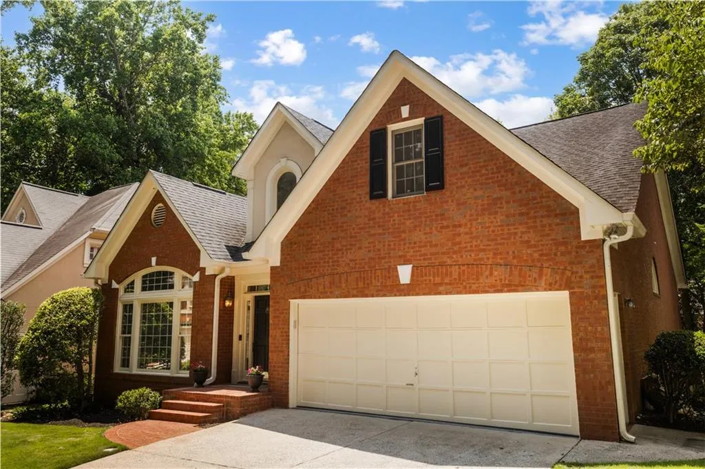 5710 Cameron Hall Place, Sandy Springs, Georgia 30328, 5 Bedrooms Bedrooms, ,3 BathroomsBathrooms,Residential,For Sale,5710 Cameron Hall Place,7626920