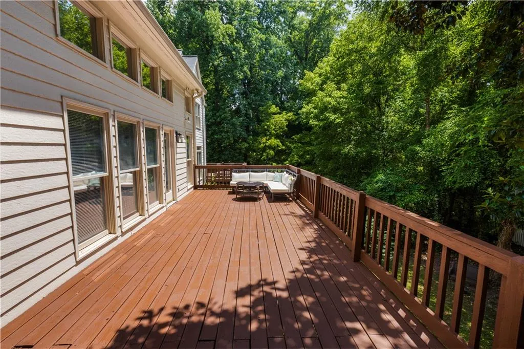 Large Deck