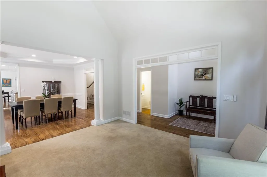 5710 Cameron Hall Place, Sandy Springs, Georgia 30328, 5 Bedrooms Bedrooms, ,3 BathroomsBathrooms,Residential,For Sale,5710 Cameron Hall Place,7626920