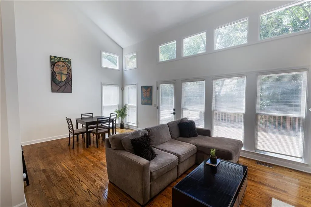 Lots of Light and High Ceiling