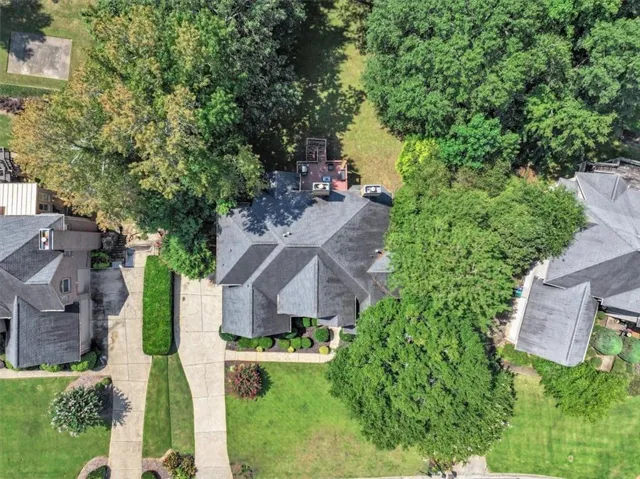 1170