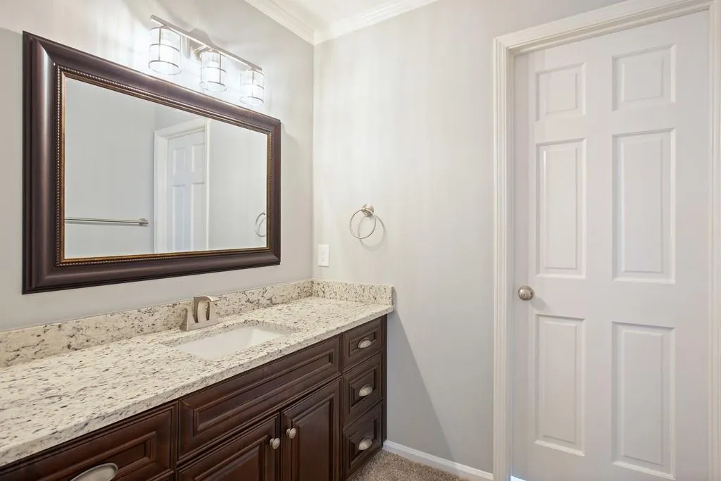 525 Valley Hall Drive, Sandy Springs, Georgia 30350, 7 Bedrooms Bedrooms, ,5 BathroomsBathrooms,Residential,Sold,525 Valley Hall Drive,6671431