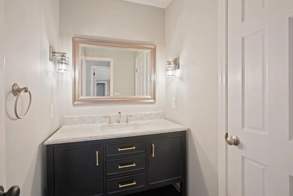 525 Valley Hall Drive, Sandy Springs, Georgia 30350, 7 Bedrooms Bedrooms, ,5 BathroomsBathrooms,Residential,Sold,525 Valley Hall Drive,6671431