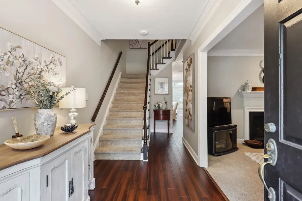 28 Mount Vernon Circle, Atlanta, Georgia 30338, 3 Bedrooms Bedrooms, ,2 BathroomsBathrooms,Residential,Sold,28 Mount Vernon Circle,7111675