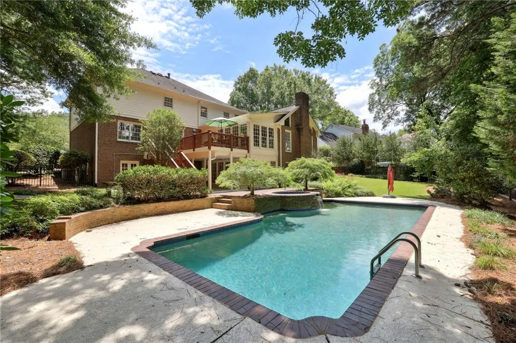 7620 Brigham Drive, Sandy Springs, Georgia 30350, 6 Bedrooms Bedrooms, ,5 BathroomsBathrooms,Residential,Sold,7620 Brigham Drive,7243109