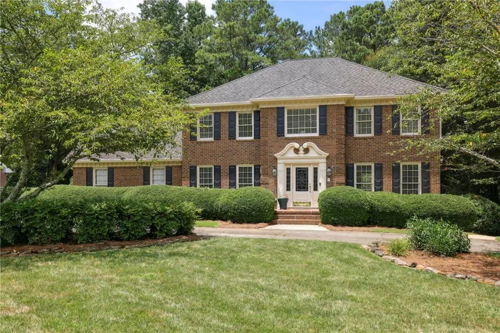 7620 Brigham Drive, Sandy Springs, Georgia 30350, 6 Bedrooms Bedrooms, ,5 BathroomsBathrooms,Residential,Sold,7620 Brigham Drive,7243109