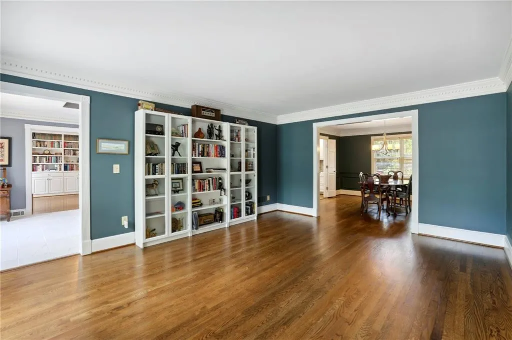 7620 Brigham Drive, Sandy Springs, Georgia 30350, 6 Bedrooms Bedrooms, ,5 BathroomsBathrooms,Residential,Sold,7620 Brigham Drive,7243109