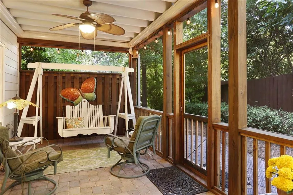 107 Glentown Way, Atlanta, Georgia 30328, 4 Bedrooms Bedrooms, ,3 BathroomsBathrooms,Residential,Sold,107 Glentown Way,6612695