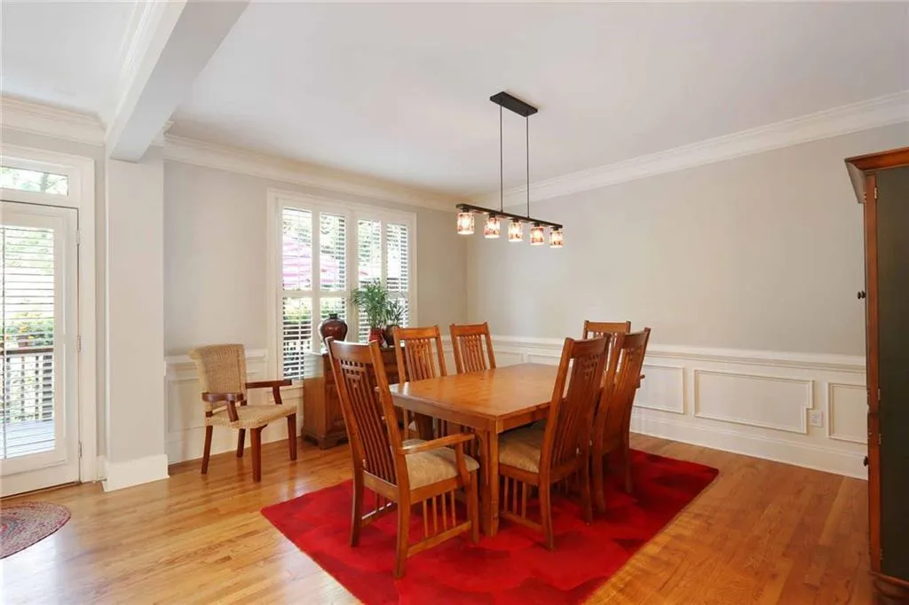107 Glentown Way, Atlanta, Georgia 30328, 4 Bedrooms Bedrooms, ,3 BathroomsBathrooms,Residential,Sold,107 Glentown Way,6612695