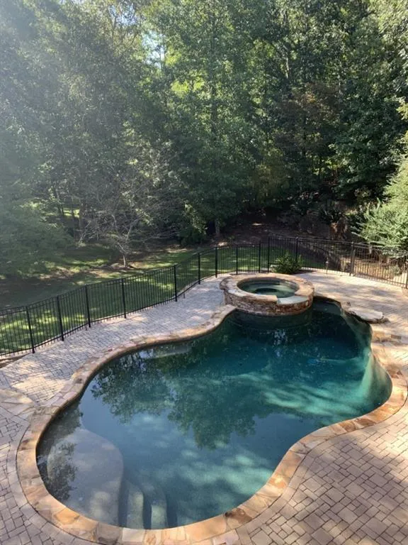 4915 Spruce Bluff Drive, Sandy Springs, Georgia 30350, 7 Bedrooms Bedrooms, ,5 BathroomsBathrooms,Residential,Sold,4915 Spruce Bluff Drive,6784869