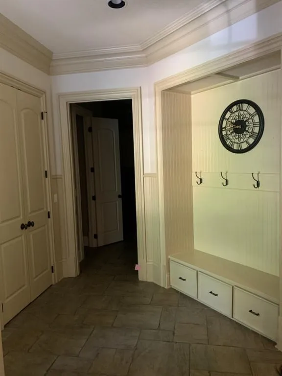 4915 Spruce Bluff Drive, Sandy Springs, Georgia 30350, 7 Bedrooms Bedrooms, ,5 BathroomsBathrooms,Residential,Sold,4915 Spruce Bluff Drive,6784869