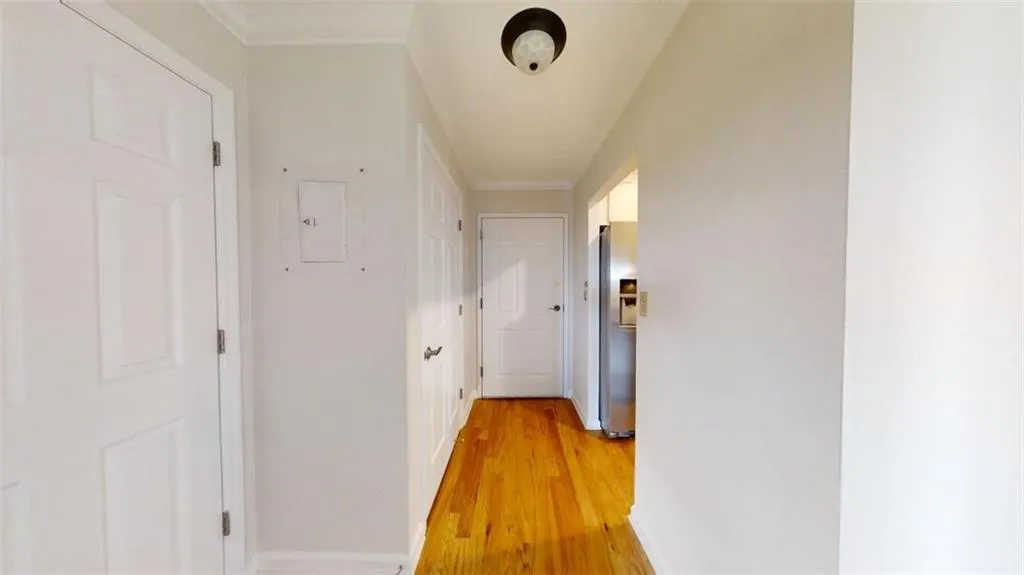 300 Johnson Ferry Road Ne Unit A1012, Sandy Springs, Georgia 30328, 1 Bedroom Bedrooms, ,1 BathroomBathrooms,Residential,Sold,300 Johnson Ferry Road Ne Unit A1012,7416391