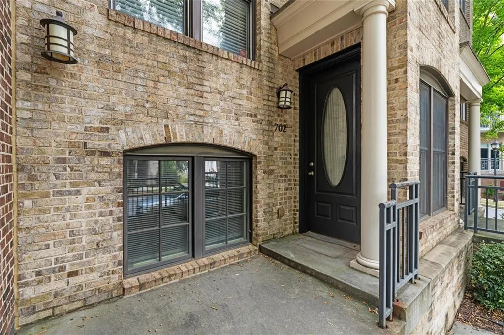 702 Cosmopolitan Drive Ne, Atlanta, Georgia 30324, 3 Bedrooms Bedrooms, ,3 BathroomsBathrooms,Residential,For Sale,702 Cosmopolitan Drive Ne,7656571