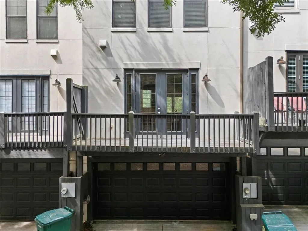 702 Cosmopolitan Drive Ne, Atlanta, Georgia 30324, 3 Bedrooms Bedrooms, ,3 BathroomsBathrooms,Residential,For Sale,702 Cosmopolitan Drive Ne,7656571