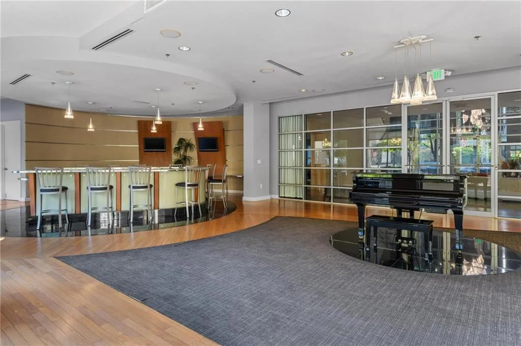 702 Cosmopolitan Drive Ne, Atlanta, Georgia 30324, 3 Bedrooms Bedrooms, ,3 BathroomsBathrooms,Residential,For Sale,702 Cosmopolitan Drive Ne,7656571